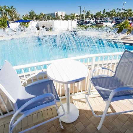 Coral Reef Resort St. Pete Beach Buitenkant foto