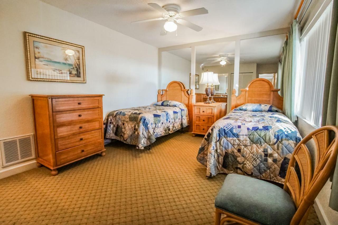 Coral Reef Resort St. Pete Beach Buitenkant foto